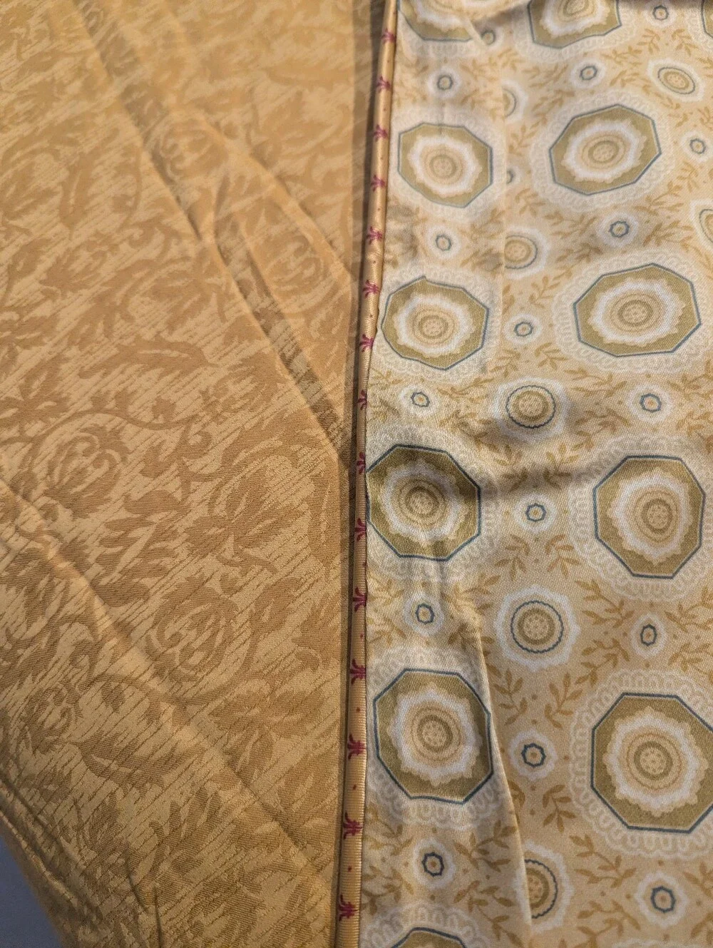 TOMMY HILFIGER King Size Damask/Jacquard Duvet Cover
